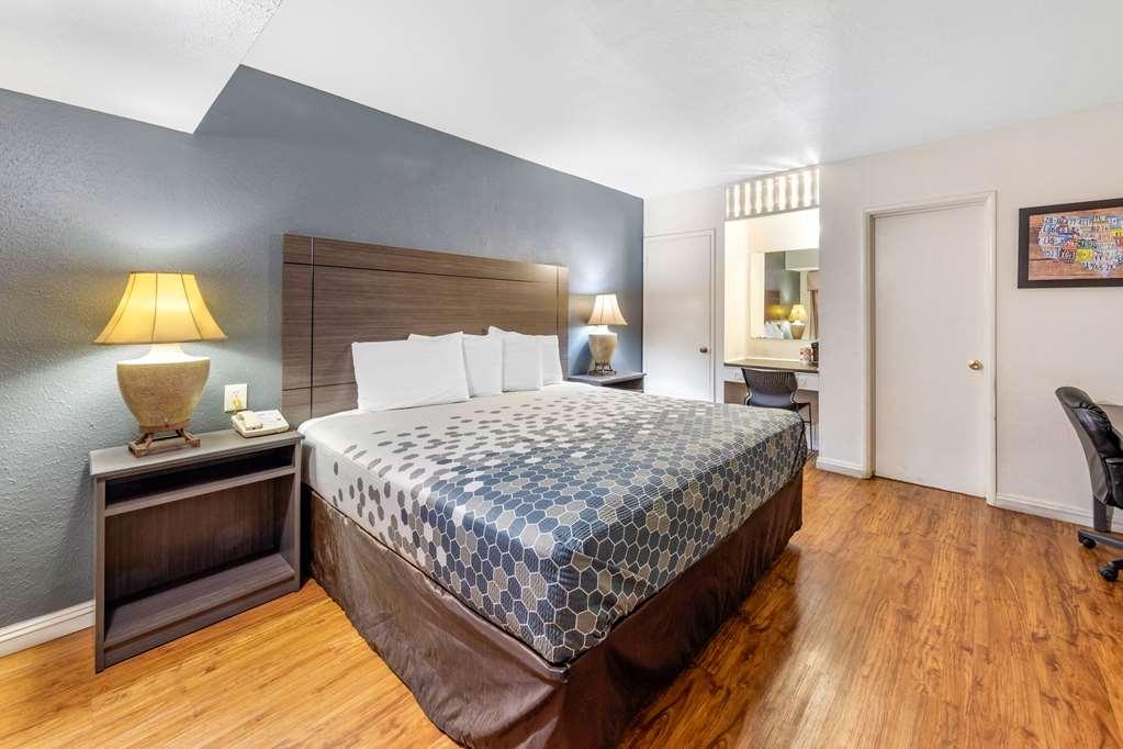 Econo Lodge On Historic Route 66 Барстоу Номер фото