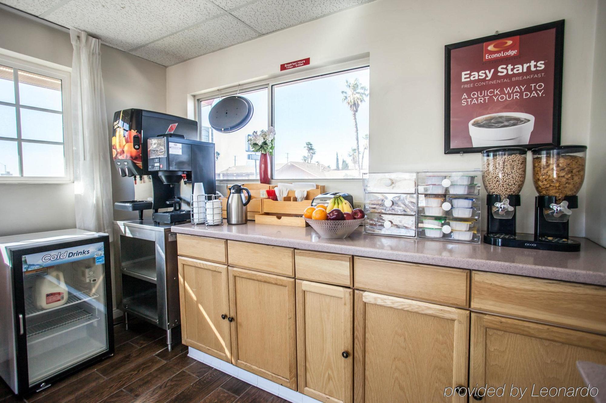 Econo Lodge On Historic Route 66 Барстоу Екстер'єр фото