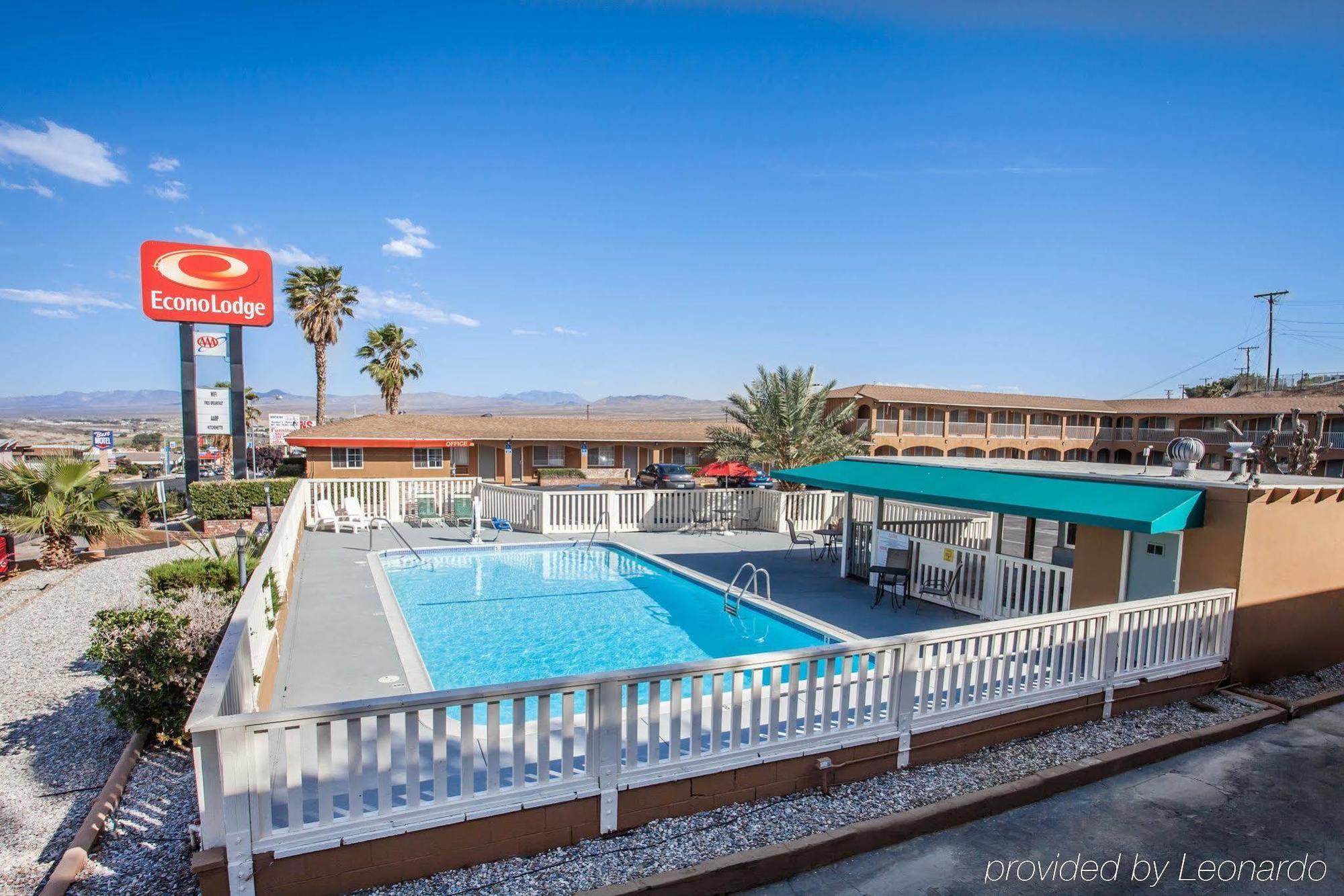 Econo Lodge On Historic Route 66 Барстоу Екстер'єр фото